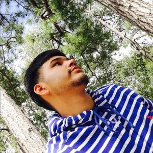 Meet your Posher, Cruz